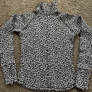Lucy Half-Zip Animal print